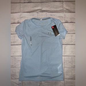 NWT Women's Under Armour Tshirt